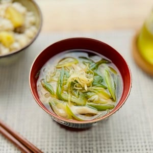 「みそ汁」にいれると胃腸がととのう“薬味”と“旬の食材”とは？