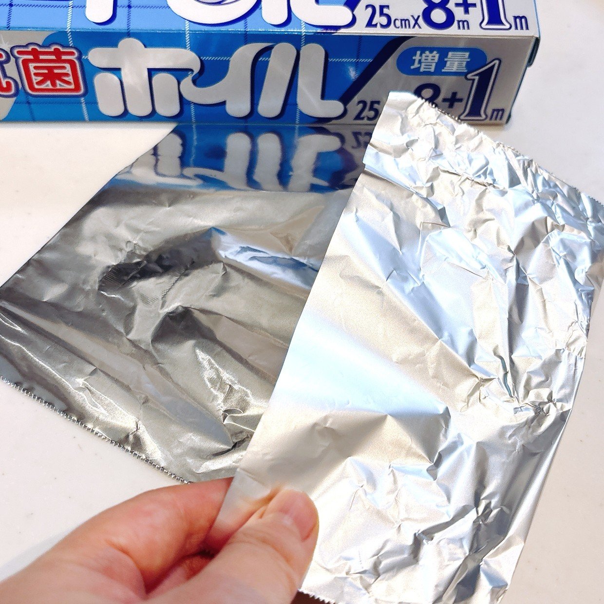  知らなかった。「アルミホイル」に裏表はある？意外と知らない常識「ツヤツヤが表だと思ってた！」 