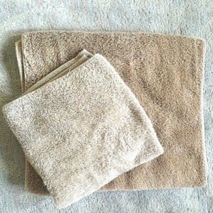 かさばる「タオル」がコンパクトに収納できる“マネしたくなる”たたみ方「便利！」「収納しやすい」