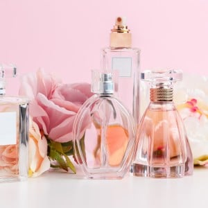 使っていない「香水」がたくさん眠っている…。今すぐ試したくなる“香りを長く楽しむ”ための保存テク