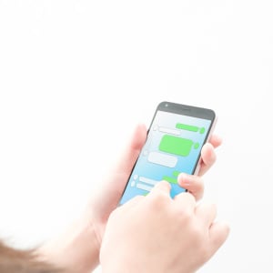 【LINE】気づかなかった…！写真の画質を落とさず送る方法「便利！」「次に送るときやってみる！」