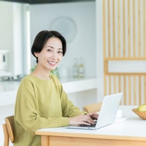 好き・得意を仕事に！育児と両立しやすい「在宅ワーク5選」