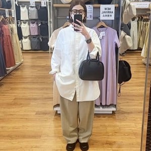 おしゃれさんに学ぶ！気になる腰まわりをうまくカバーする「40代の着痩せコーデ」3選