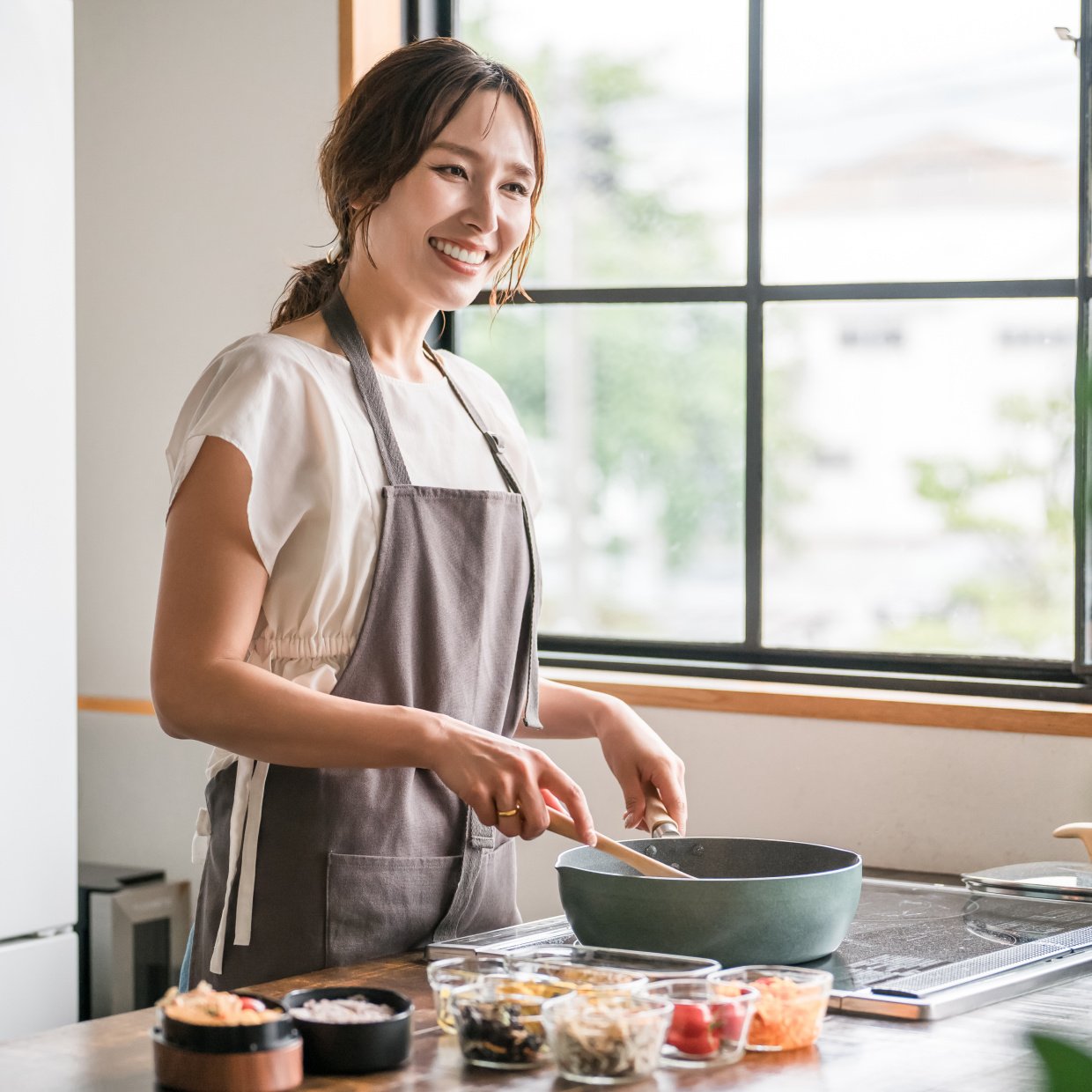  外食しない日がラクになる！ムリせず節約できる“便利な市販品”3つ「外食が減る！」 