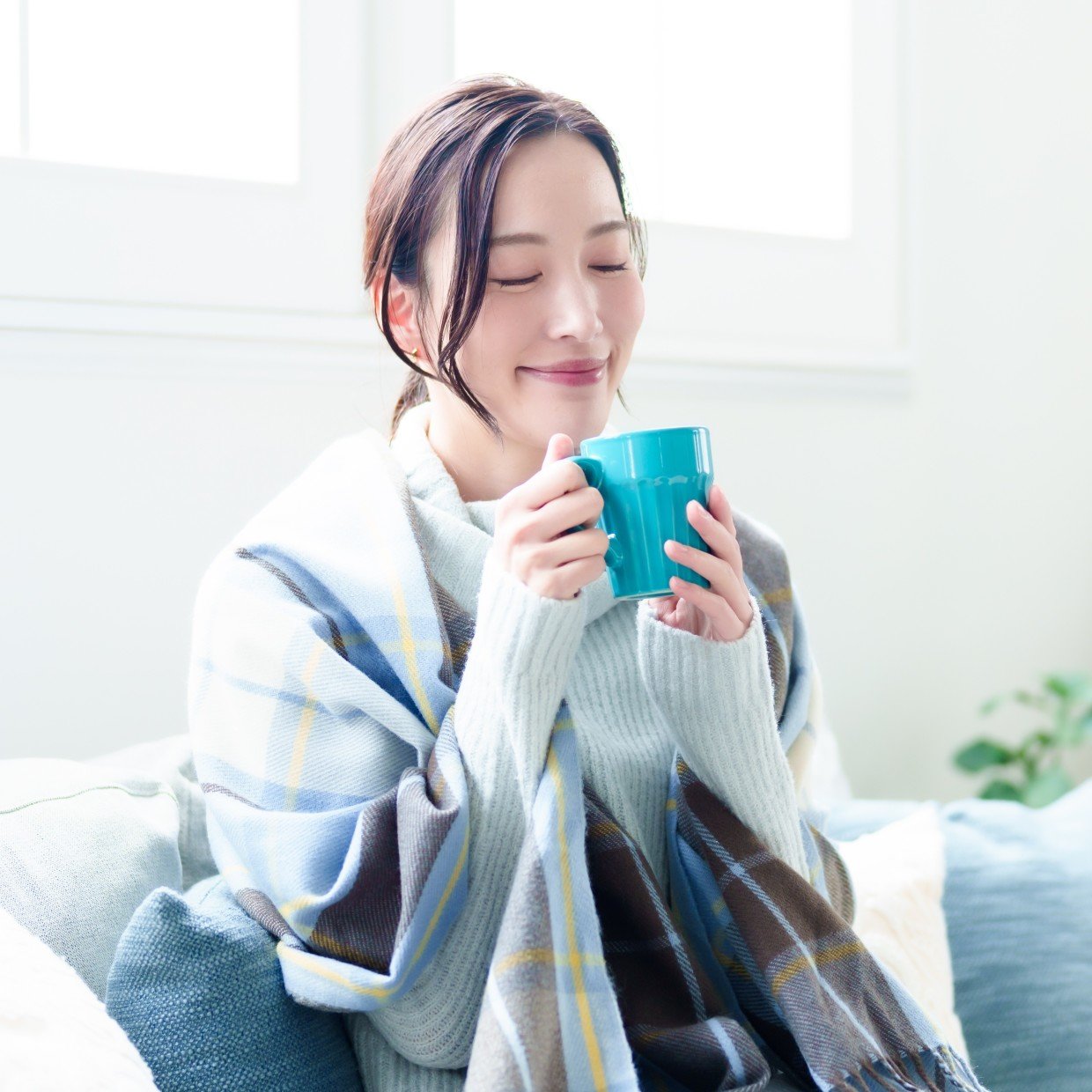  冷えは心も冷やす!? 心も体も温めて幸福度を上げる“3つの温活習慣” 