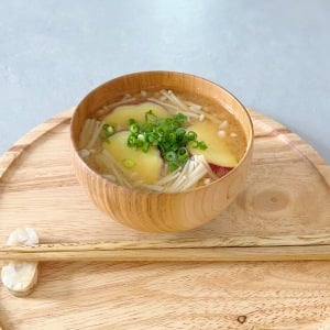 「みそ汁」に入れると腸がよろこぶ。“食物繊維がたっぷりな2つの食材”とは？「忙しい朝にぴったり」