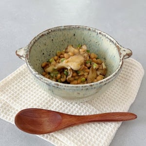 「納豆」にいれると腸がよろこぶ。“食物繊維とビタミンDがたっぷり”の秋の食材【骨粗しょう症予防に】