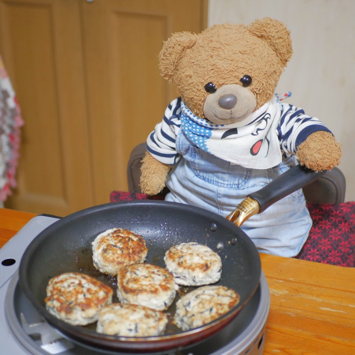 豆腐を使ってふんわり和風ハンバーグの作り方