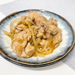 もう「豚こま肉」はかたくならない!やわらかしっとりとした食感にする白い粉とは?