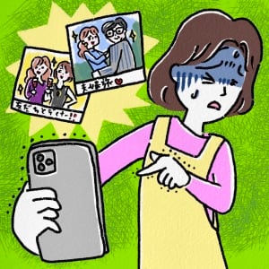 友人の充実したSNSの投稿を見るとモヤモヤする…。虚しさを乗り越える方法はある？（44歳女性の相談）