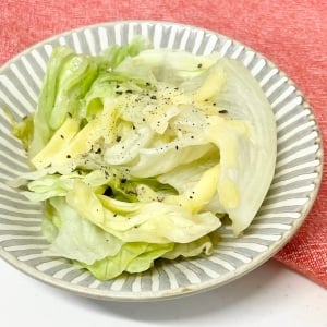 食物繊維を含む“レタス”の腸がよろこぶレシピ「ちぎってレンチンするだけ」