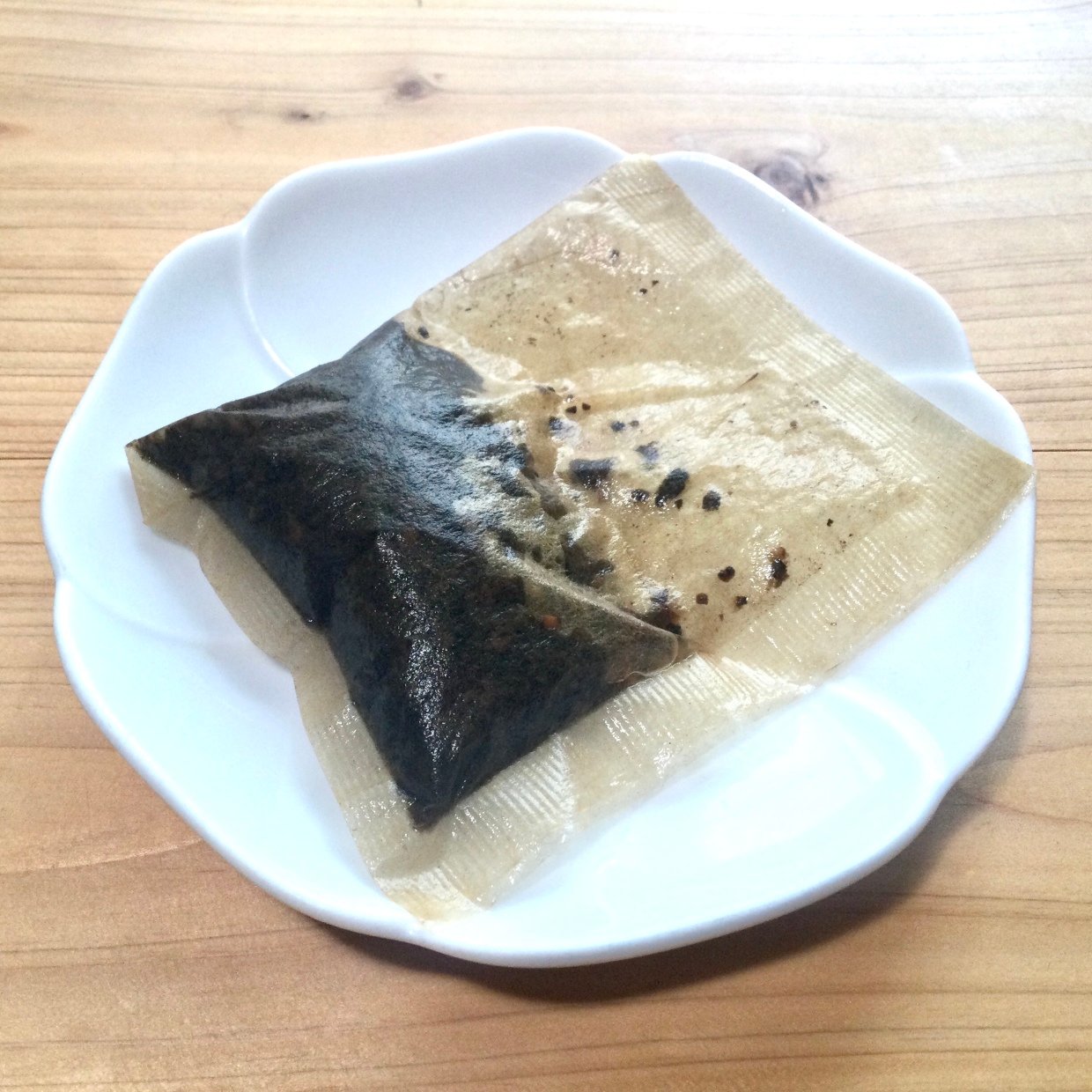  使い終わった「麦茶パック」の2つの意外な使い道「今まですぐ捨ててた…」「浮いてくる」 