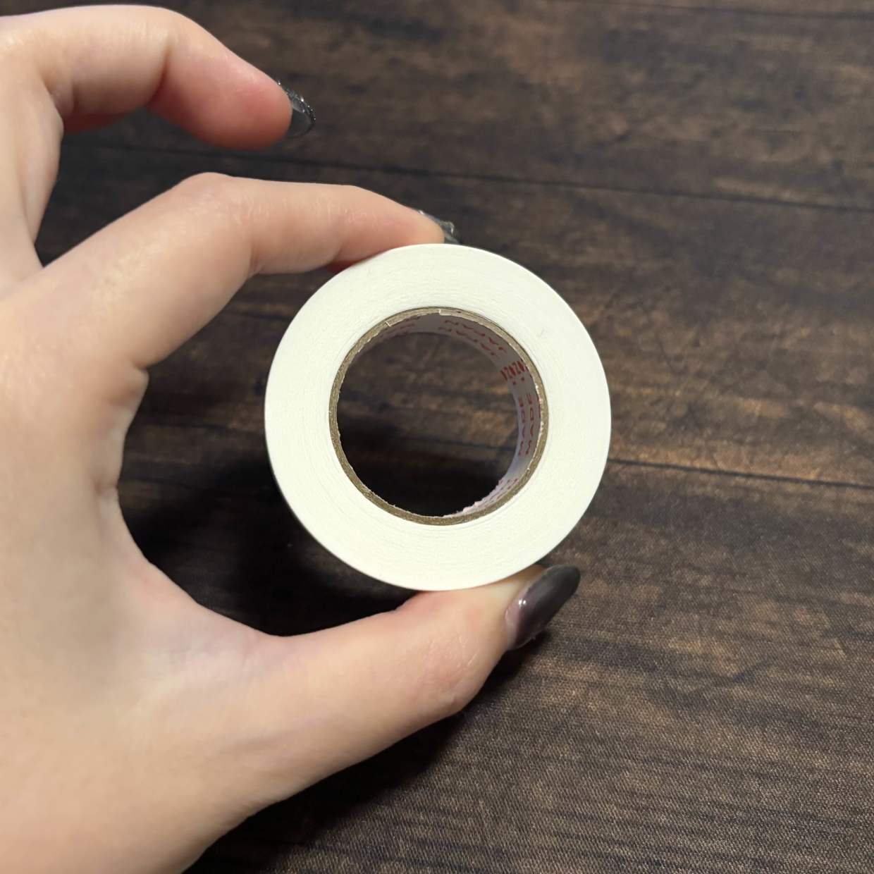  使い切れない「マスキングテープ」を“トイレ”で…？「意外！」「確かに便利」 