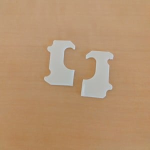 捨てるはずの「パンの袋の留め具」を半分に切ると…？「意外」「冬の食卓で活躍」「思いつかなかった」