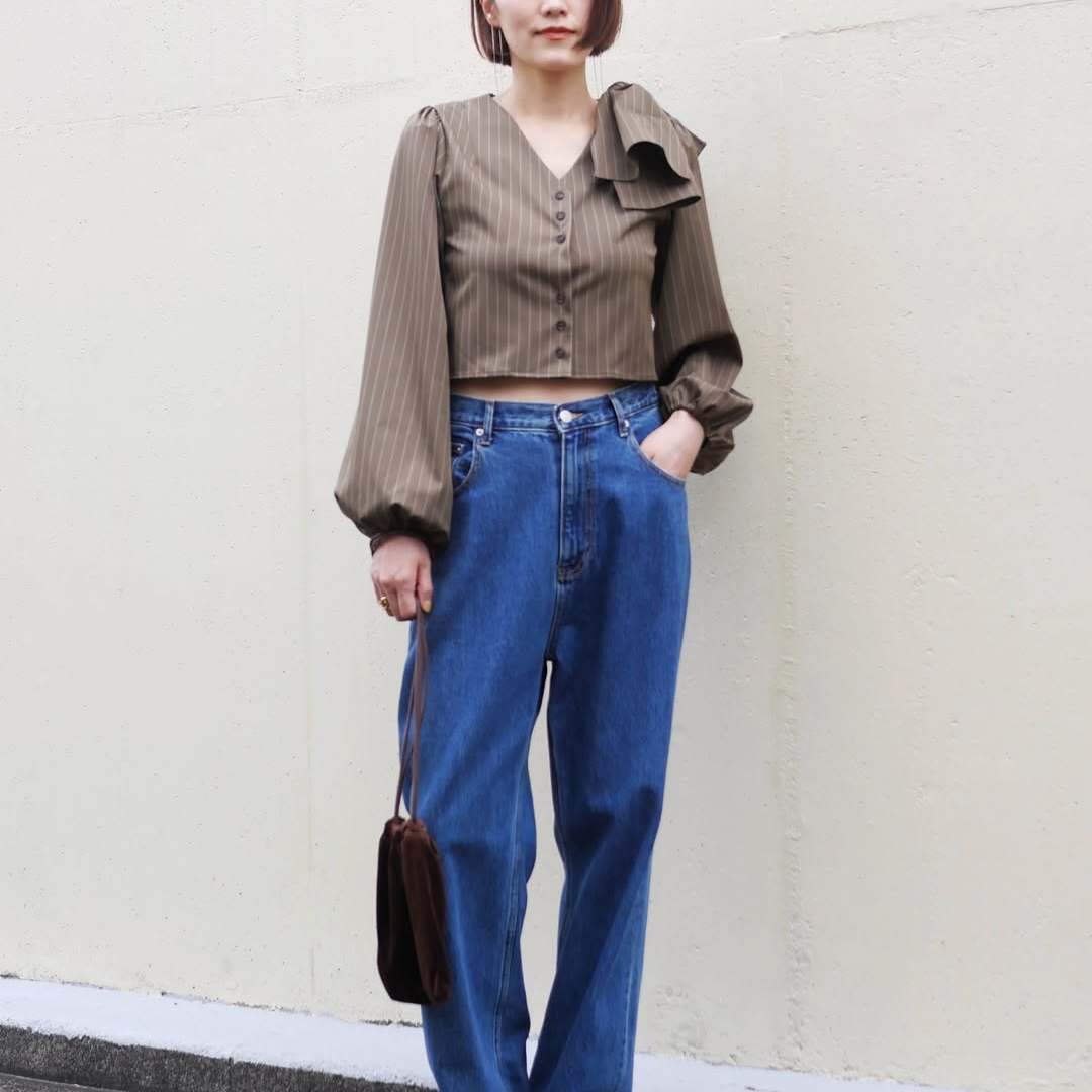  「おしゃれだなぁ」と思われちゃう。大人の余裕を感じる“秋のデニムコーデ”3選 