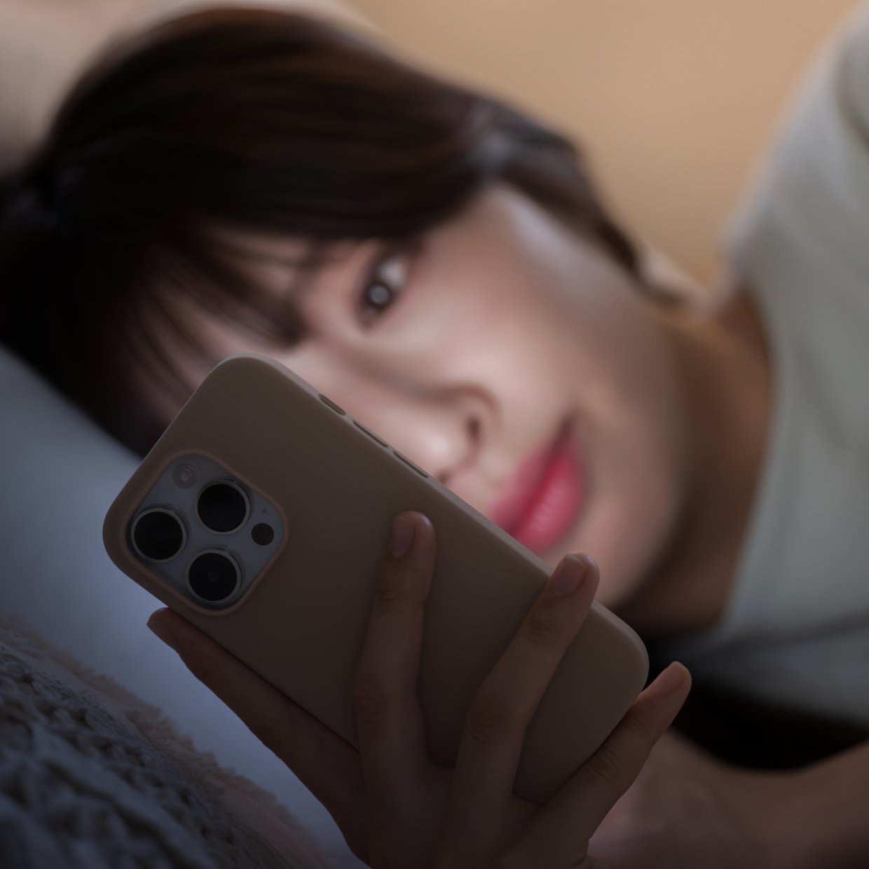  【iPhone】画面の明るさと色味を“秒で調整”する設定ワザ「便利！」「チカチカしない」「夜がラク」 