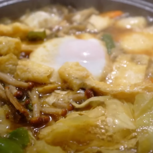 「また鍋？」と言われない。一度でハマる“絶品鍋つゆ”4選「家にある調味料だけで作れる」