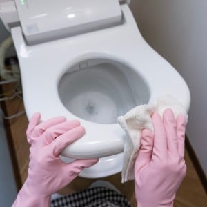 1本あるとピカピカ＆清潔が続く！「トイレ掃除」のハードルが下がる簡単掃除術「拭くだけでOK」