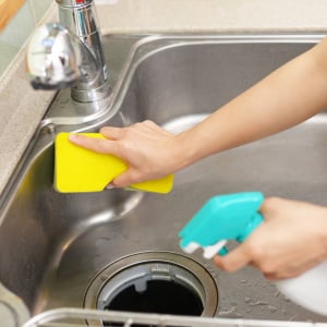 「キッチン泡ハイター」の意外と知らない活用術2つ「2つ目意外」「使い道が広がる！」