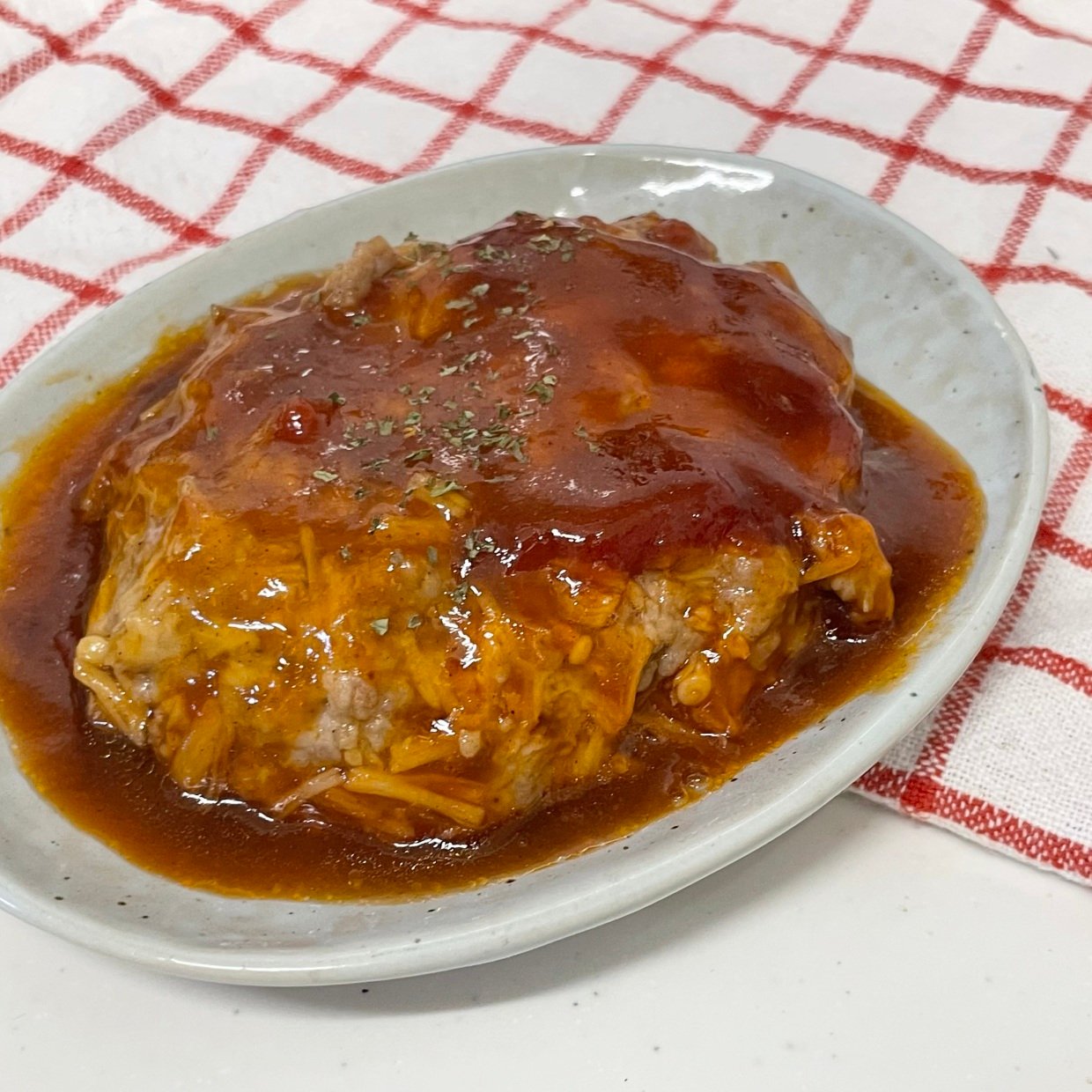  レンチンするだけ！ヘルシーでボリュームアップする“ハンバーグ食材”とは？「子どもがよろこぶ」 