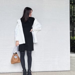 なぜか「垢抜けて見える人」がつい選んでしまう色とは？【40代のおしゃれさんに学ぶ】