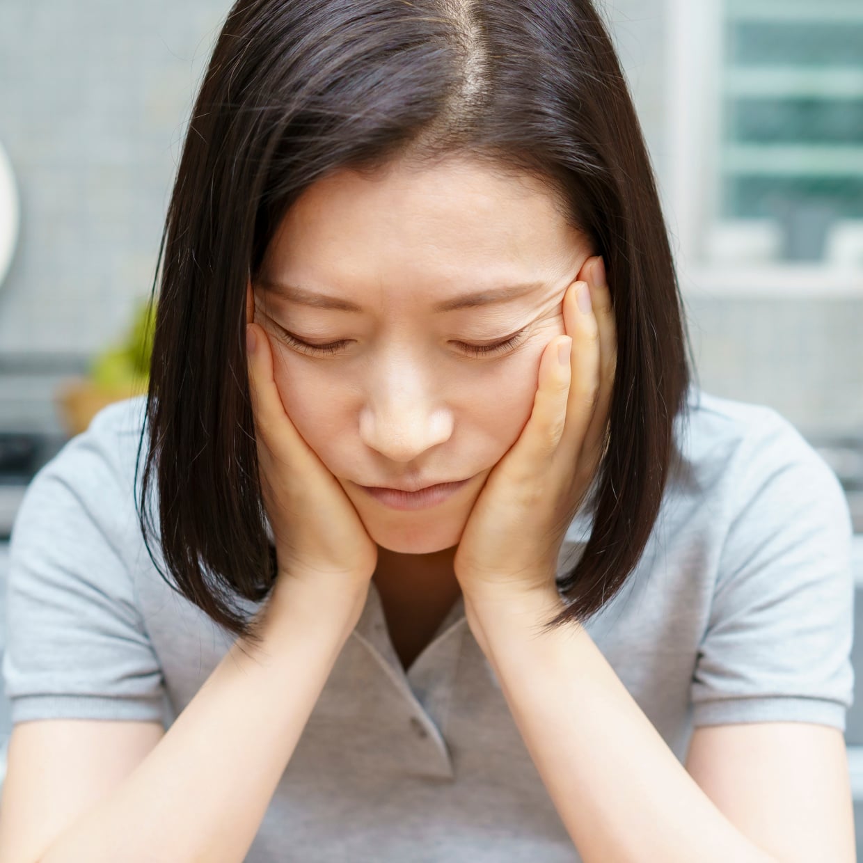  「また怒りすぎた…」と落ち込むあなたへ。親がまず身につけたい“自己共感の力” 