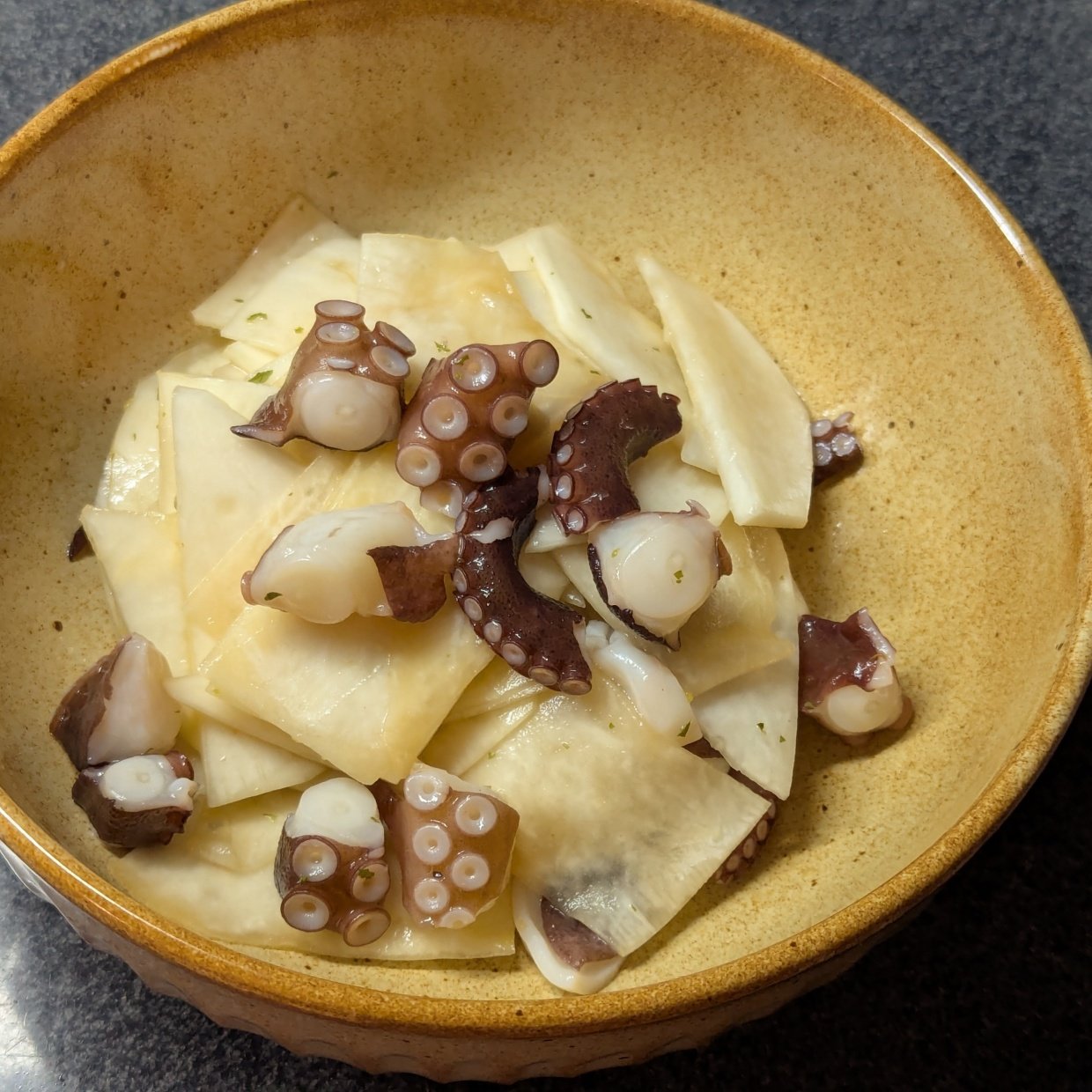  帰宅後10分でできる！タコと合わせるとおいしくなる旬の食材とは？「箸が止まらない」 