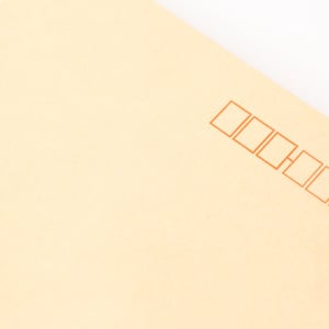 ただの「茶封筒」を切って折るだけで…？「簡単過ぎる」「もらって嬉しいアイテムに」「友達に渡したい」