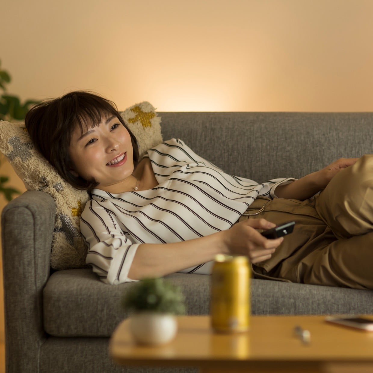  「もう見た？」アラフォー女性たちが選んだ“落ち込んだときに観たい”ドラマ・映画9選 