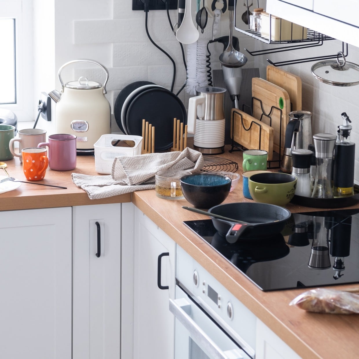  気づかなかった。意外と出番が少ない「キッチンが散らかる人」の“3つの共通点”「年内に手放したい」 