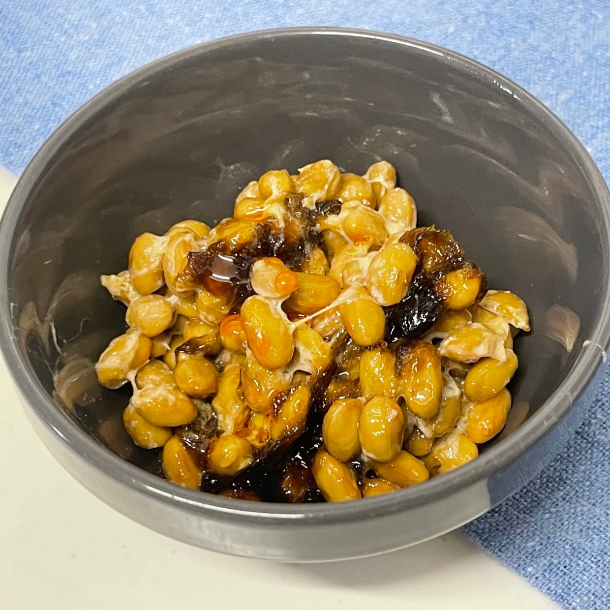  「小さじ1混ぜるだけ」で納豆がもっとおいしくなる！食物繊維がたっぷりなご飯のお供とは？ 