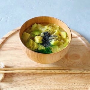 「みそ汁」にいれると腸がよろこぶ。“食物繊維がたっぷりな2つの食材”とは？