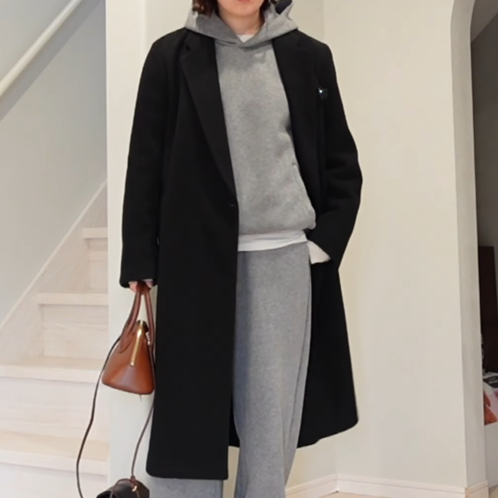  ユニクロの自分史上“過去イチ惚れた” 高見えロングコート！大人女子の着回しコーデ 