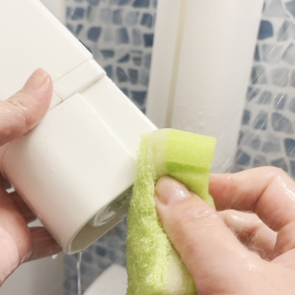  洗剤不要！冬のお風呂の“ついで掃除”アイデア3選「皮脂汚れがゆるむ」「入浴時間を賢く活用」 