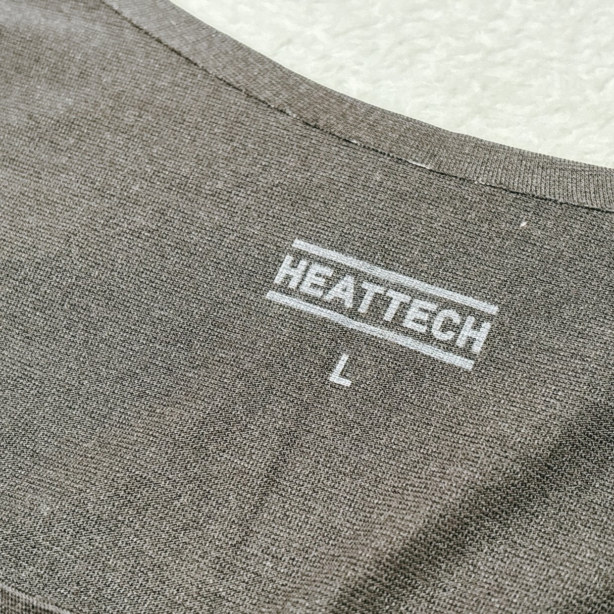  なぜか暖かくない。「ヒートテック」の寿命を見極める“チェックポイント2つ” 