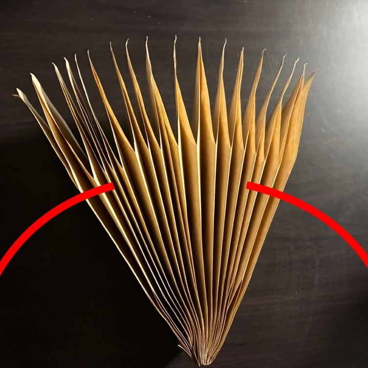  本当に茶封筒？リビングを華やかにする「クリスマスオーナメント」に変身「北欧風でおしゃれ」「すごい」 