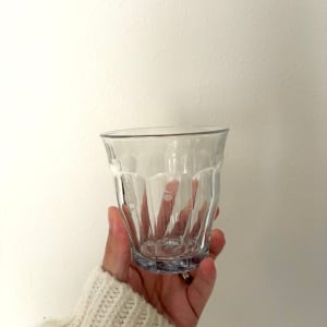 もうこぼさない！“コップからコップへ”注ぐときの簡単テクニック「入れ過ぎた時に」「意外！」