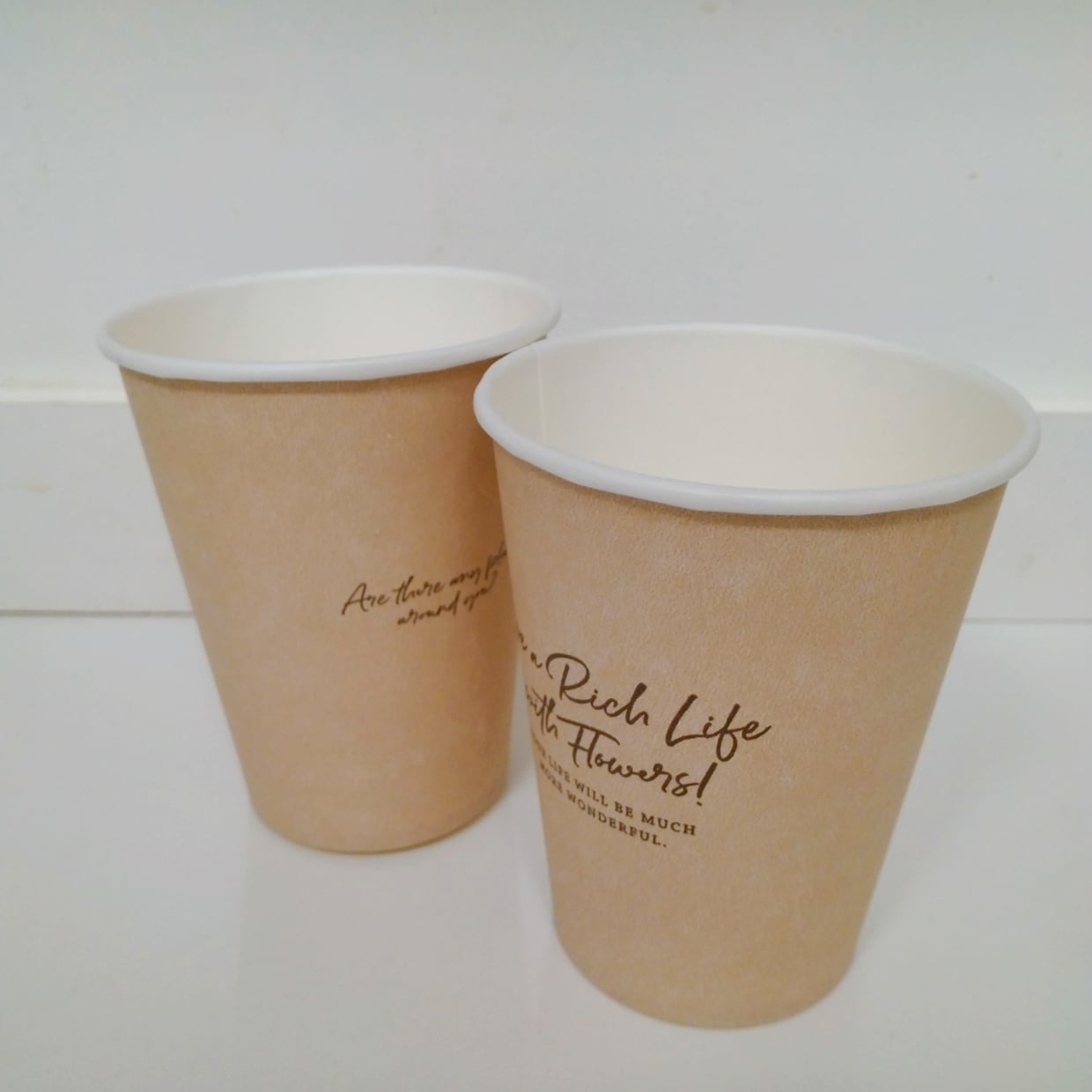  毎日ワクワク！つなげるだけでイベントが盛り上がる“紙コップ”の簡単サプライズ工作「作るのも楽しい！」 