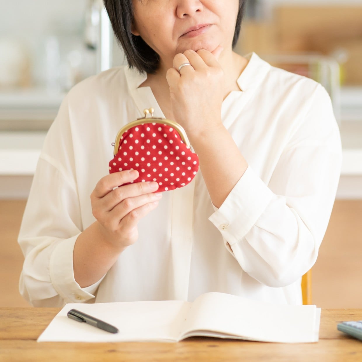  「なぜかお金が貯まらない人」がまず見直すべき家計のポイント【年末年始が良いタイミング！】 