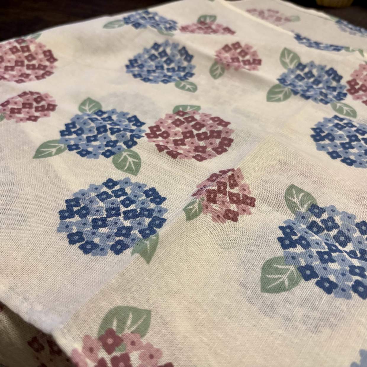  裁縫が苦手でも簡単にできる！タンスに眠っている「手ぬぐい」の“朝役立つ”意外な使い道 