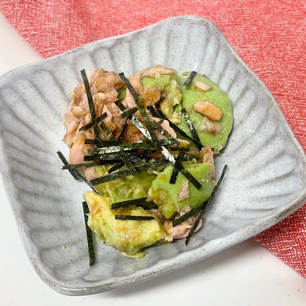  食物繊維たっぷり！“アボカド”に合わせたい良質なたんぱく質を含む食材とは？「混ぜるだけ」 