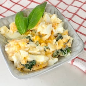 もう普通の「たまごサラダ」に戻れない。混ぜるともっとおいしくなる食材とは？