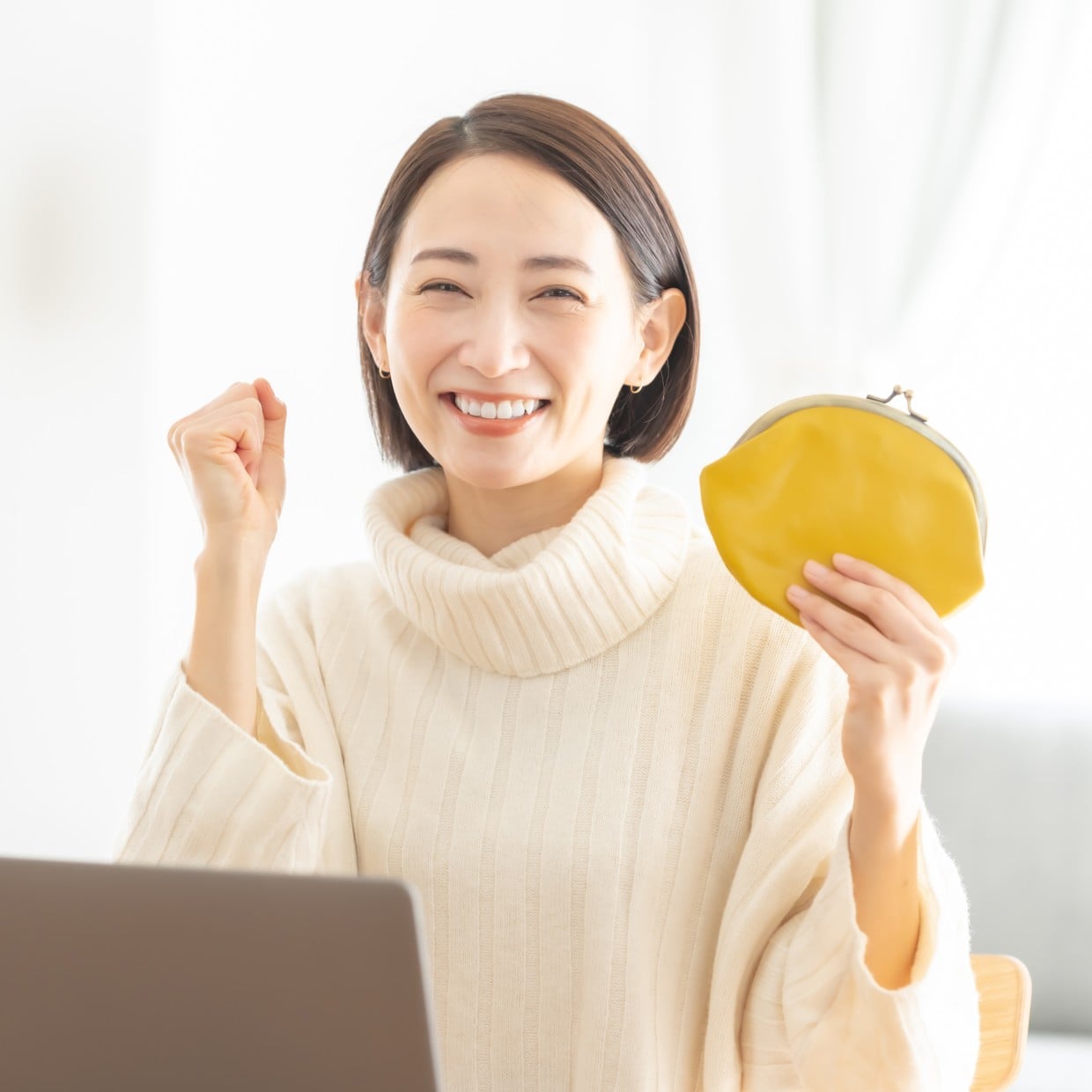  「年200万円貯める人」が“早めに買う”3つのもの「数万円の差が出るなんて…」 