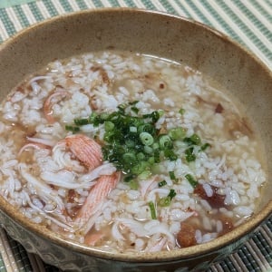 帰宅後5分でできる、疲れた胃がよろこぶ“おかゆ”レシピ「ほっと優しい味わい」