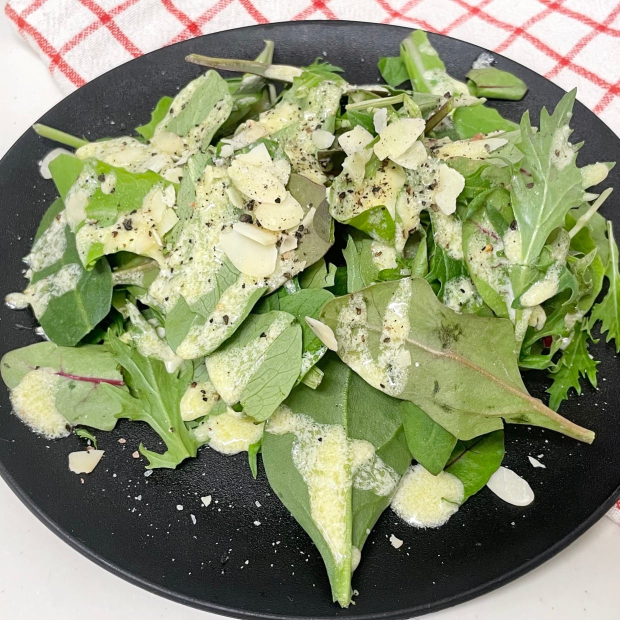  食物繊維たっぷり！ベビーリーフの腸がよろこぶレシピ「帰宅後5分でできる」 