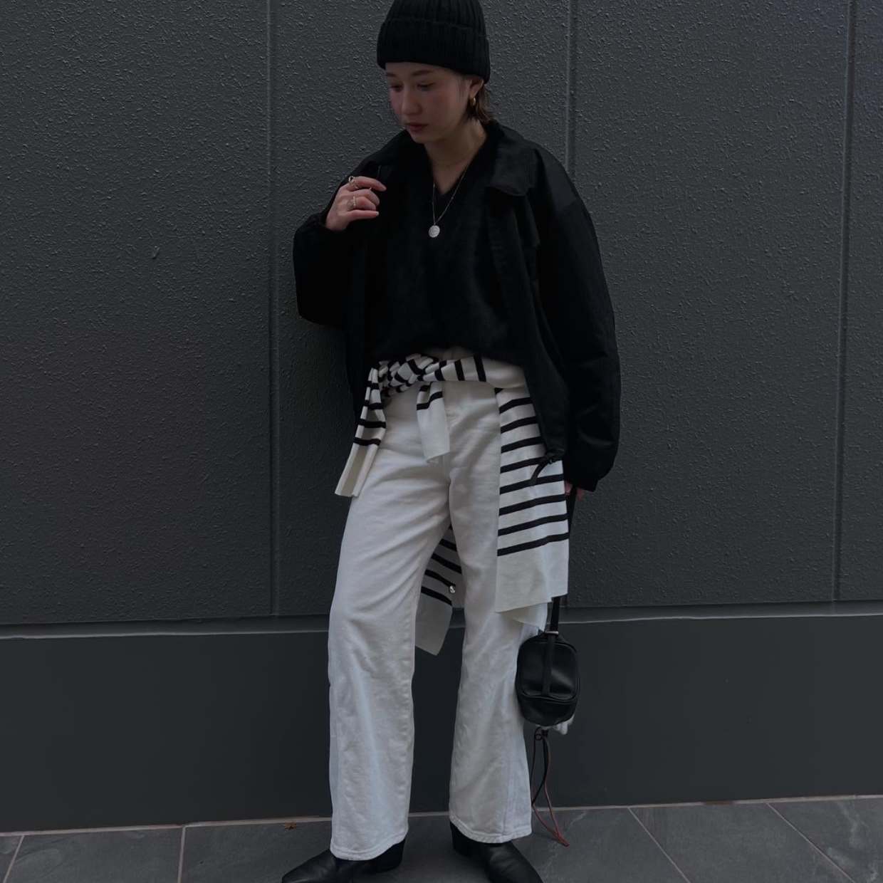  「おしゃれさんだよね」と噂されちゃう。一気に垢抜ける真冬の白パンツ着こなし術 