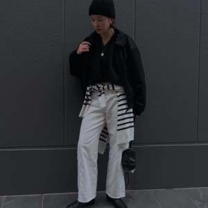 「おしゃれさんだよね」と噂されちゃう。一気に垢抜ける真冬の白パンツ着こなし術