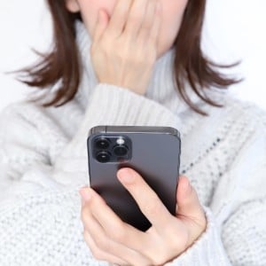 真夏じゃなくても「iPhone」が熱くなる“意外な原因”３つ「知らなかった」「気をつけよう」