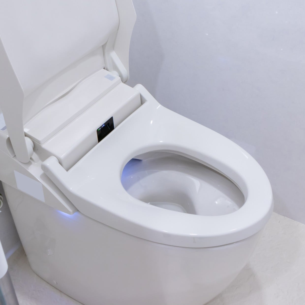  電気代がかさむ“トイレのNGな使い方”3つ「盲点だった」「節約できるのはエアコンだけじゃない」 