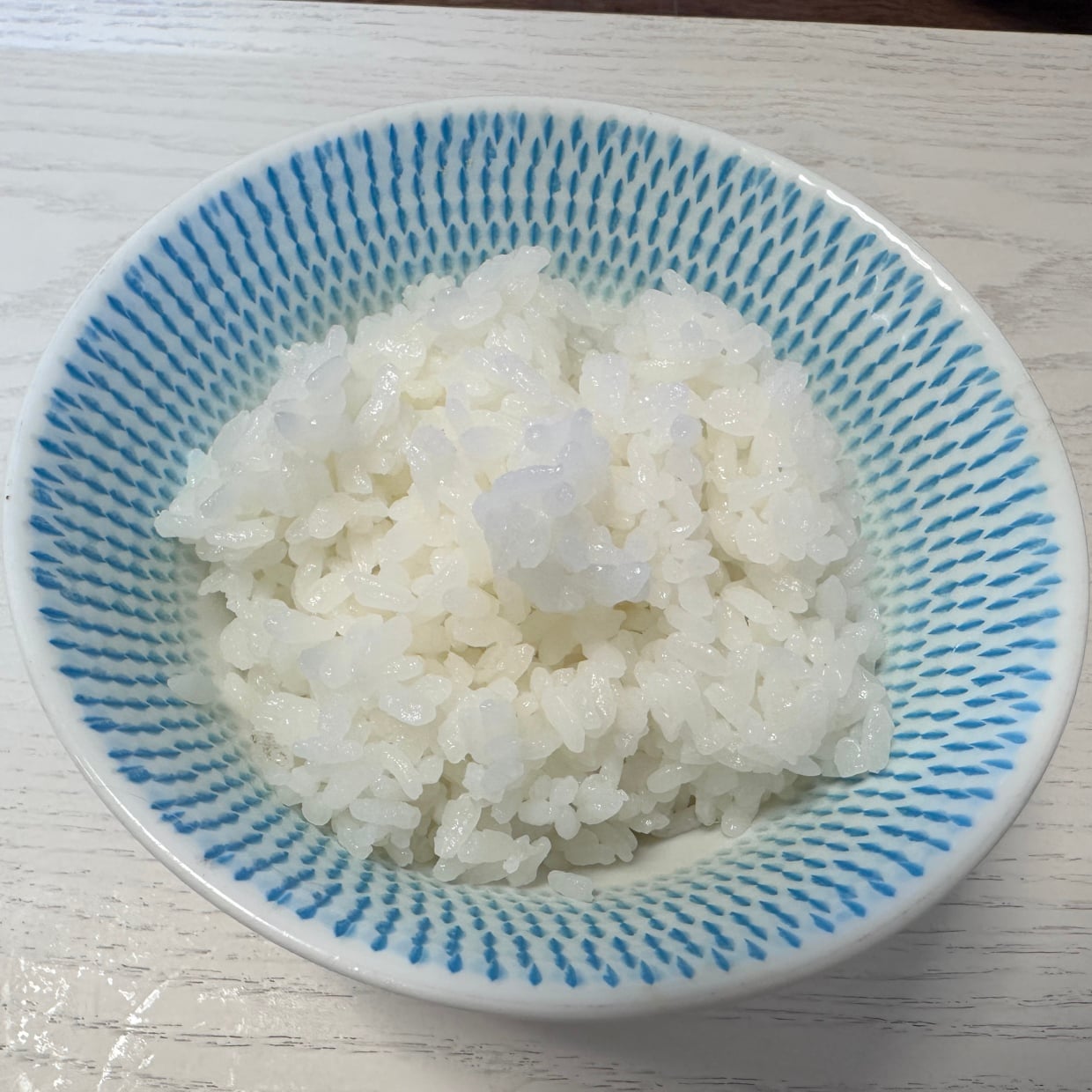  見た目にも差をつけたい！ご飯を“ツヤツヤ”に炊き上げる研ぎ方のコツ「おいしそう！」 